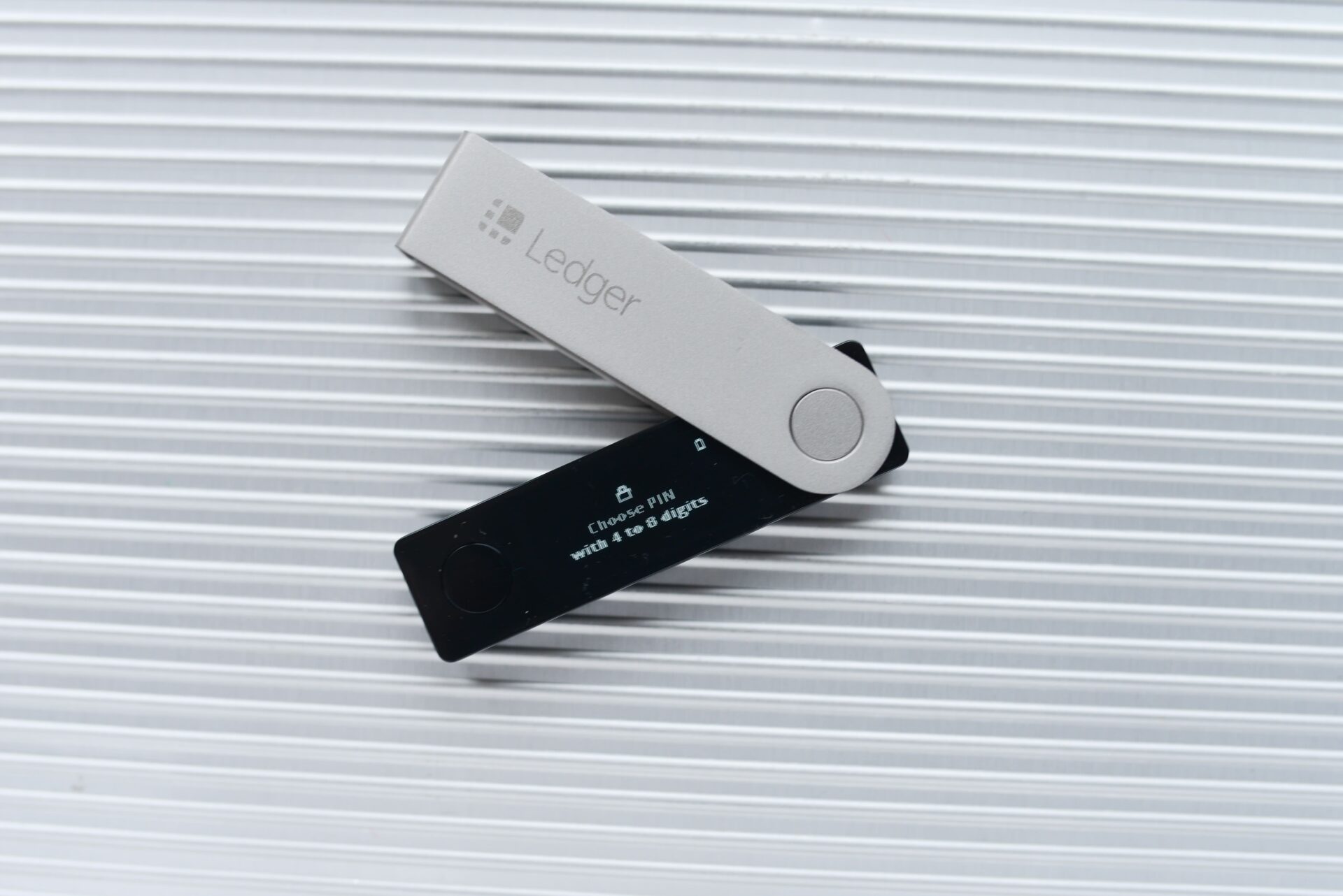 レジャーナノ Ledger Nano のハードウェアウォレットについて紹介します Shigure Factory